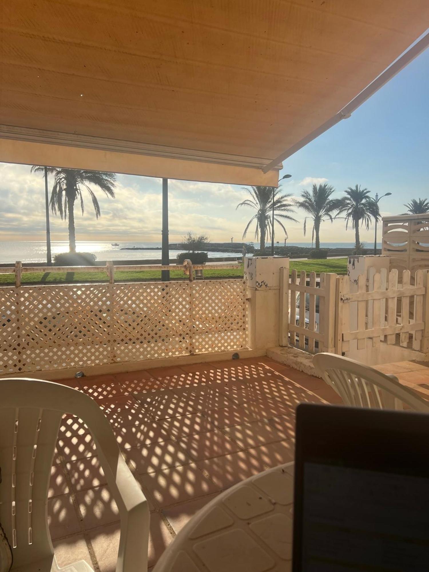 Apartamento primera línea de playa Port Saplaya Exterior foto